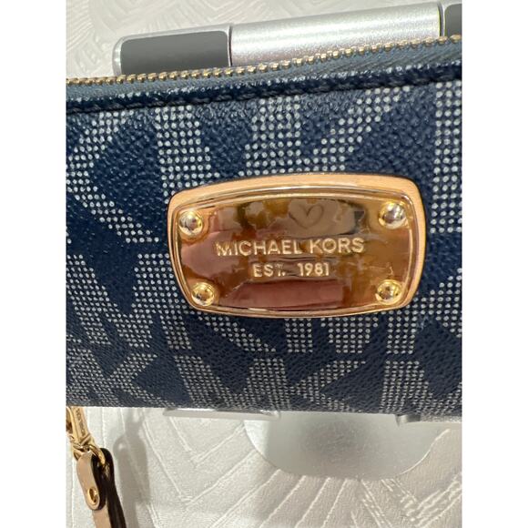 Michael Kors Tan Leather Crossbody & Blue Wristlet Wallet – Excellent Set - Picture 6 of 13
